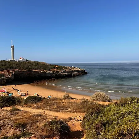 Charming In Wi-fi/ac Apartment Portimao
