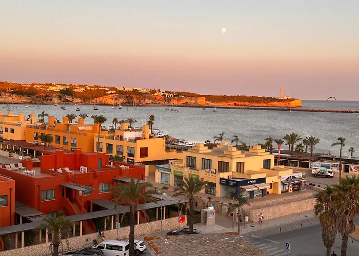 Appartement Charming In Wi-fi/ac Portimão