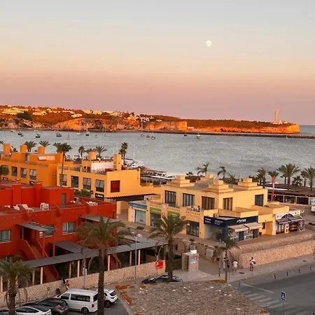 Apartament Charming In Wi-fi/ac Portimão